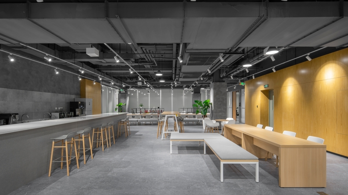 上海電氣數碼科技辦公室裝修案例9000㎡